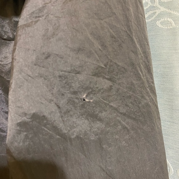 Lululemon Drizzle Down Jacket 8 - Picture 8 of 14